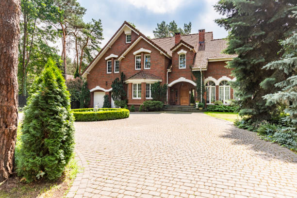 Best Local Driveway Pavers  in Wallace, ID